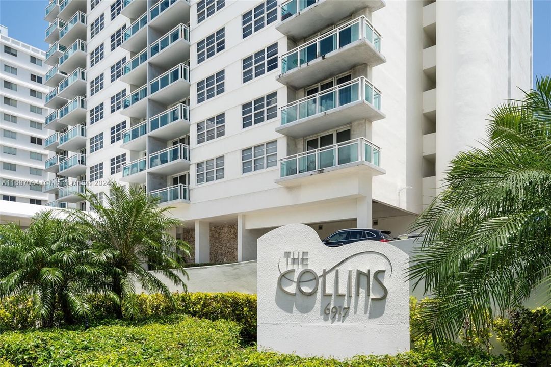 Active With Contract: $3,100 (1 beds, 1 baths, 808 Square Feet)