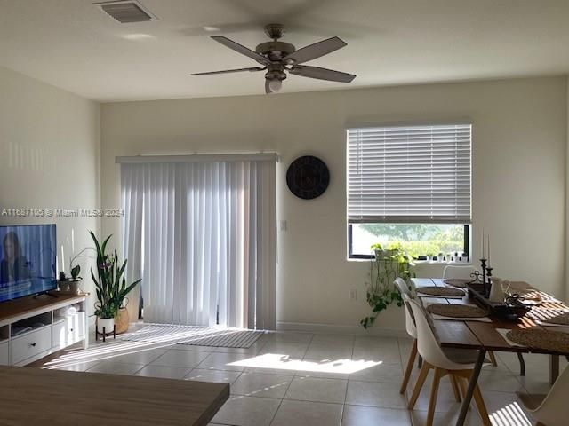 For Rent: $3,100 (3 beds, 2 baths, 1540 Square Feet)