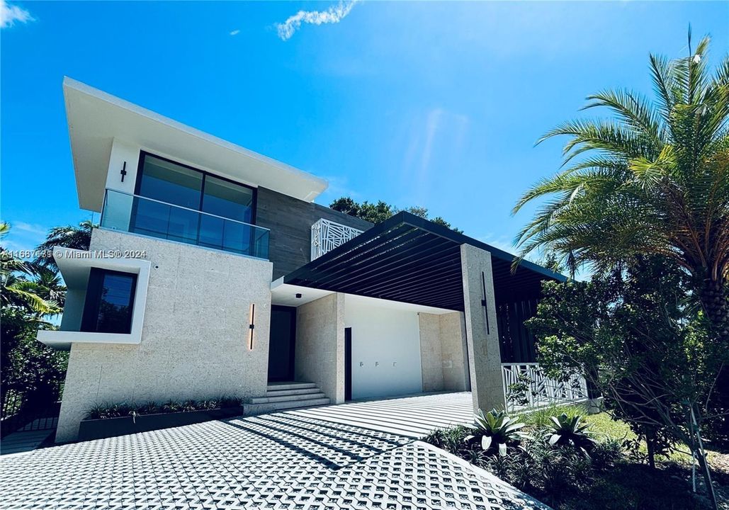 En Venta: $6,750,000 (6 camas, 5 baños, 3559 Pies cuadrados)