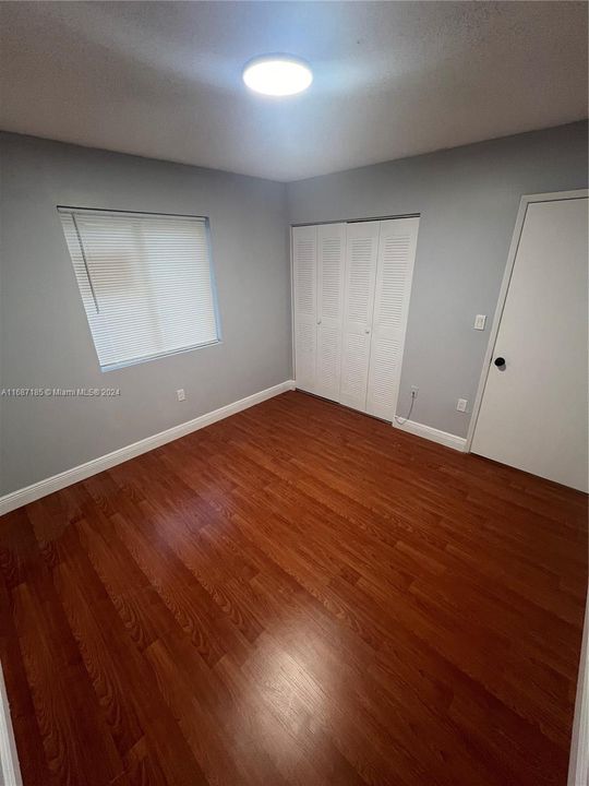 For Rent: $2,500 (2 beds, 2 baths, 800 Square Feet)