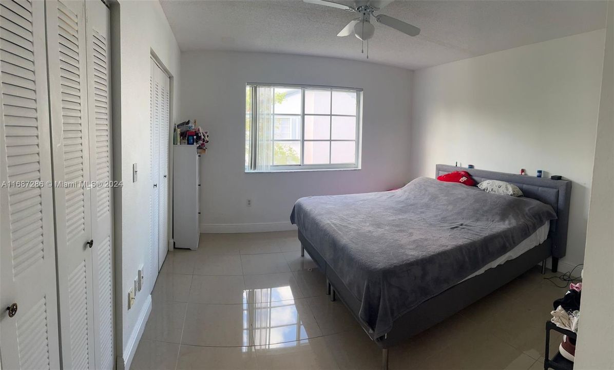 For Rent: $2,100 (1 beds, 1 baths, 743 Square Feet)