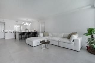 For Sale: $599,000 (2 beds, 2 baths, 1357 Square Feet)