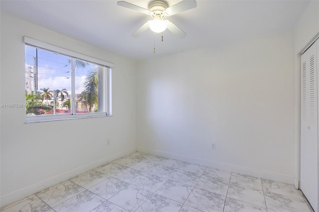 For Sale: $360,000 (2 beds, 2 baths, 795 Square Feet)