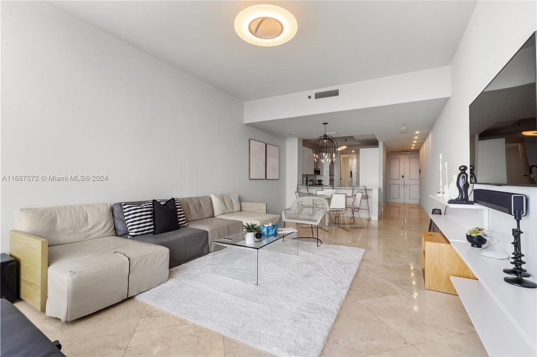 For Sale: $3,800,000 (1 beds, 1 baths, 1365 Square Feet)