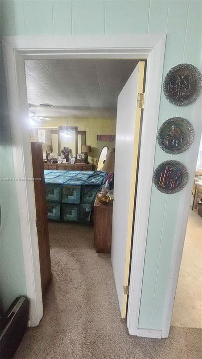 Vendido Recientemente: $285,000 (2 camas, 2 baños, 1102 Pies cuadrados)