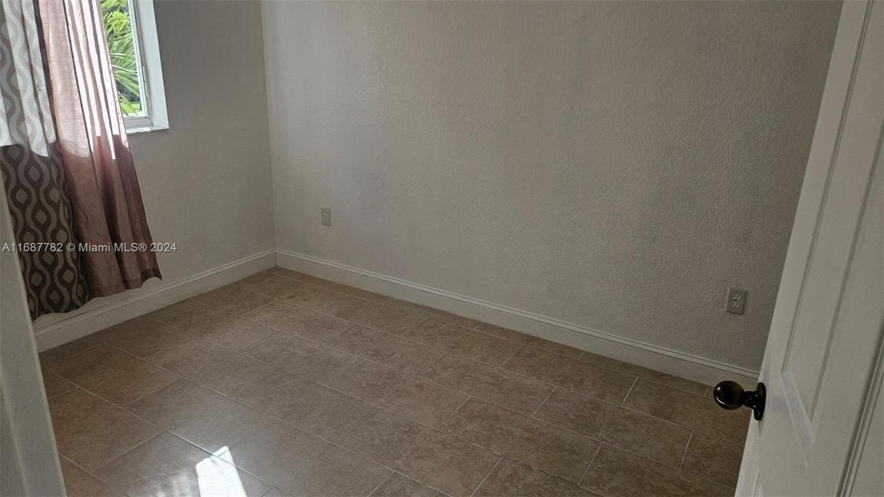 For Rent: $2,500 (2 beds, 2 baths, 1150 Square Feet)