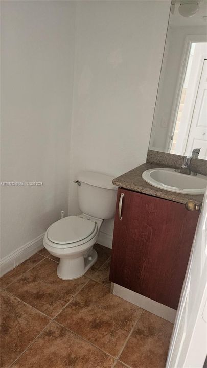 For Rent: $2,500 (2 beds, 2 baths, 1150 Square Feet)