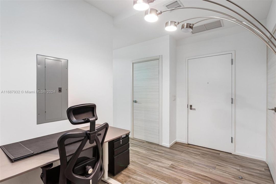 For Sale: $750,000 (1 beds, 2 baths, 0 Square Feet)