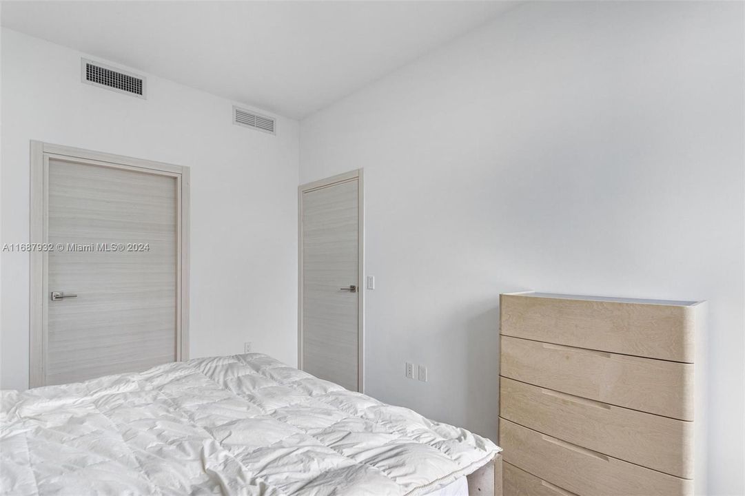 For Sale: $750,000 (1 beds, 2 baths, 0 Square Feet)