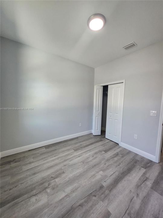 For Rent: $1,950 (3 beds, 2 baths, 1379 Square Feet)