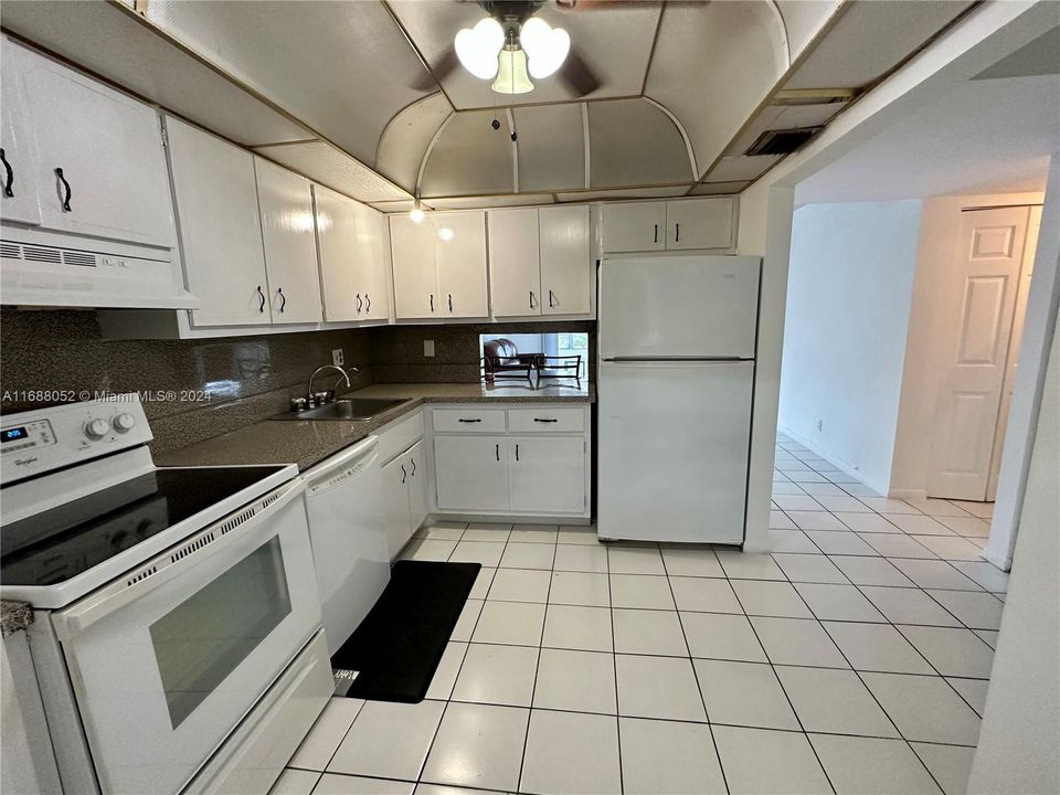 For Rent: $1,800 (2 beds, 2 baths, 0 Square Feet)