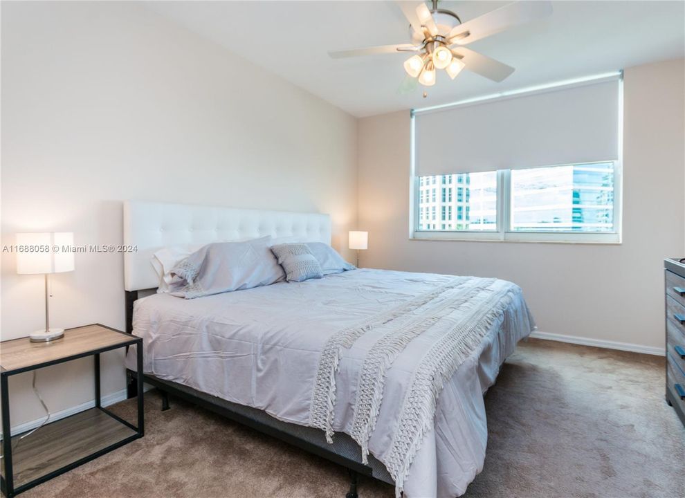 For Rent: $4,350 (2 beds, 2 baths, 1080 Square Feet)