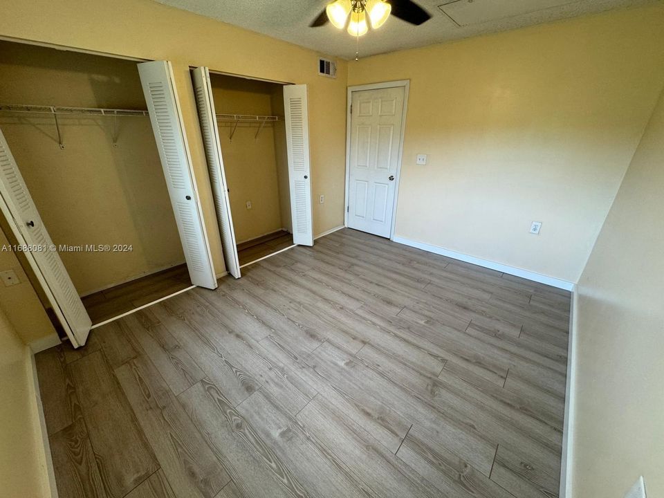 For Rent: $1,490 (1 beds, 1 baths, 540 Square Feet)