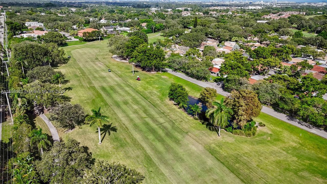 For Sale: $679,000 (2 beds, 2 baths, 3060 Square Feet)