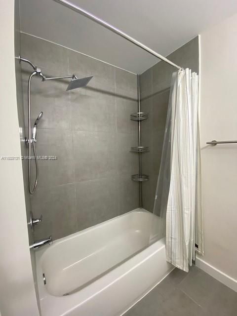 For Rent: $2,150 (1 beds, 1 baths, 743 Square Feet)