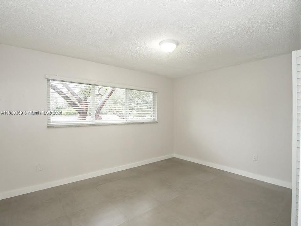 For Rent: $3,400 (3 beds, 2 baths, 1673 Square Feet)