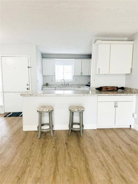 For Sale: $225,990 (2 beds, 2 baths, 1272 Square Feet)