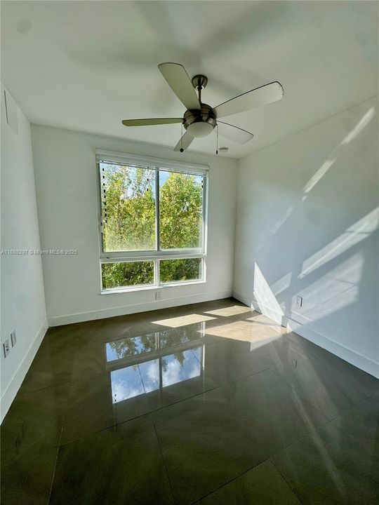 Recently Rented: $5,500 (4 beds, 3 baths, 2655 Square Feet)