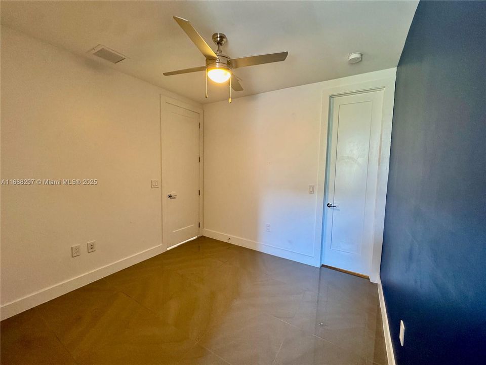 Recently Rented: $5,500 (4 beds, 3 baths, 2655 Square Feet)