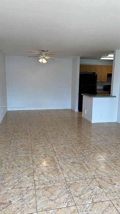 For Rent: $1,700 (2 beds, 2 baths, 1070 Square Feet)