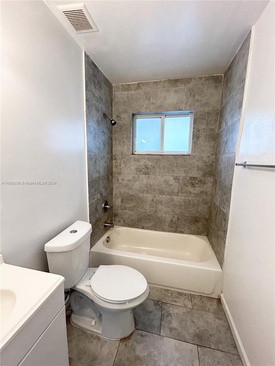 For Rent: $1,500 (1 beds, 1 baths, 583 Square Feet)