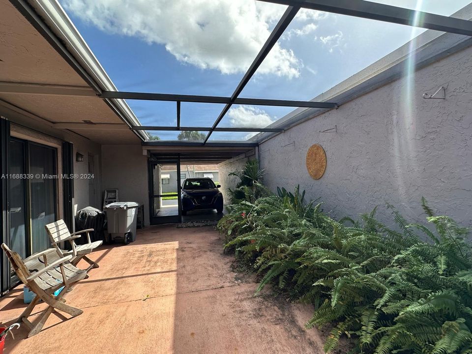 En Venta: $235,000 (3 camas, 2 baños, 1229 Pies cuadrados)