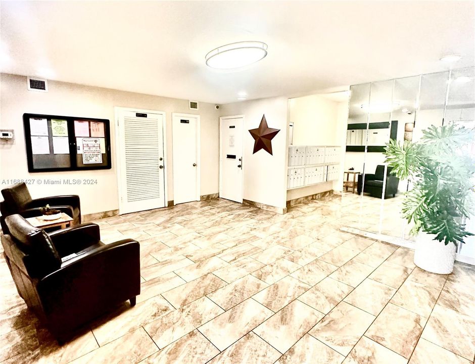 For Sale: $270,000 (2 beds, 2 baths, 1332 Square Feet)