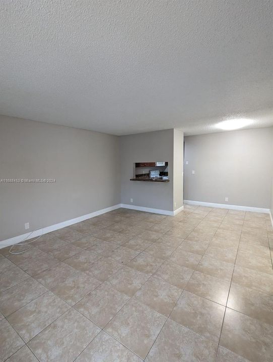 For Rent: $1,750 (2 beds, 2 baths, 768 Square Feet)