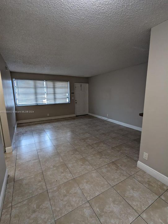 For Rent: $1,750 (2 beds, 2 baths, 768 Square Feet)