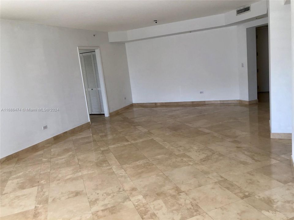 For Rent: $6,350 (2 beds, 2 baths, 1734 Square Feet)