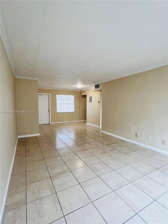 For Rent: $1,800 (1 beds, 1 baths, 29312 Square Feet)