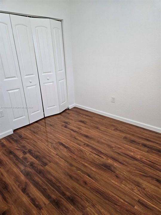 For Rent: $3,000 (3 beds, 2 baths, 1850 Square Feet)