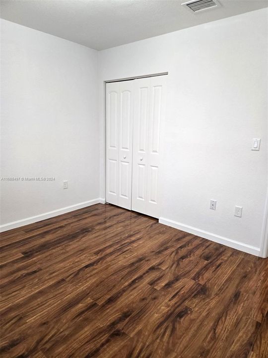 For Rent: $3,000 (3 beds, 2 baths, 1850 Square Feet)