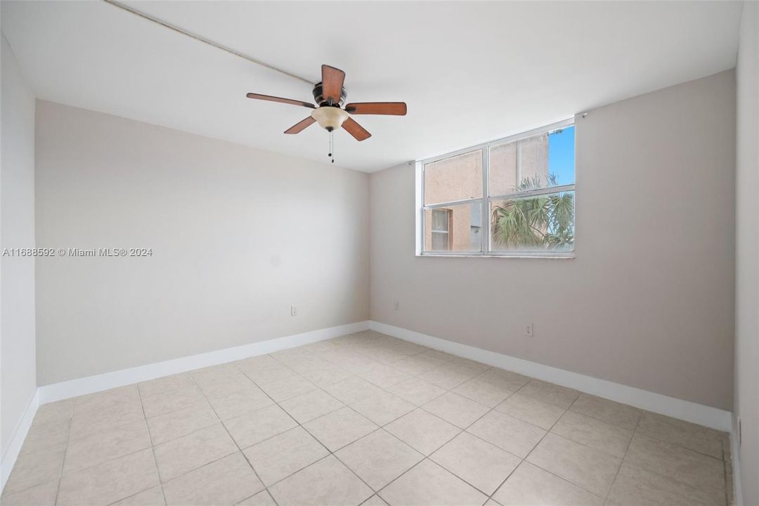 For Rent: $1,500 (2 beds, 2 baths, 1010 Square Feet)