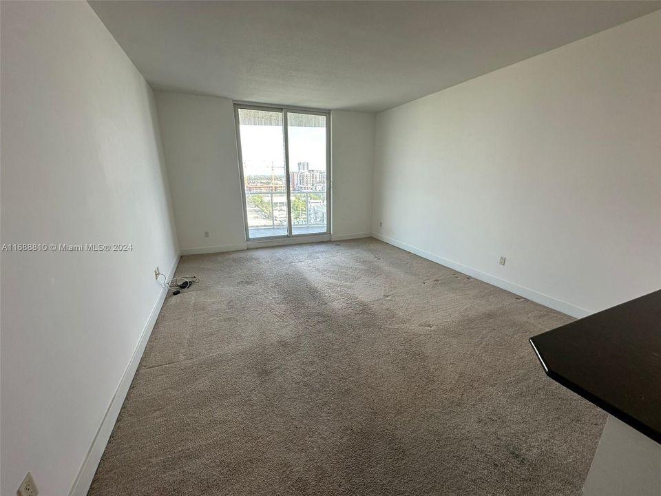 For Rent: $3,300 (1 beds, 2 baths, 1222 Square Feet)