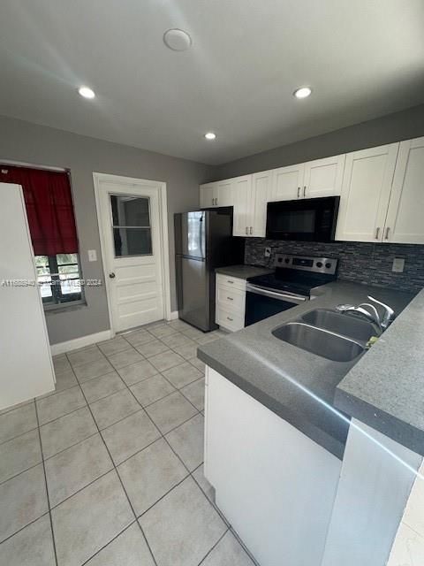 For Rent: $2,100 (2 beds, 1 baths, 1000 Square Feet)