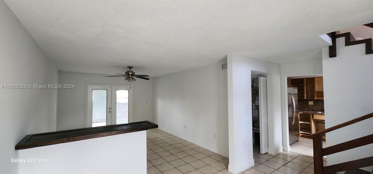 For Rent: $2,950 (3 beds, 2 baths, 1482 Square Feet)