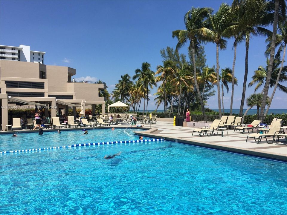 Oceanfront Pool