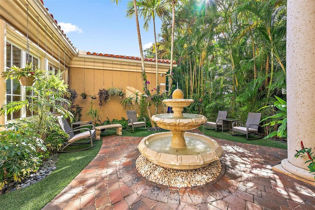 Courtyard Patio