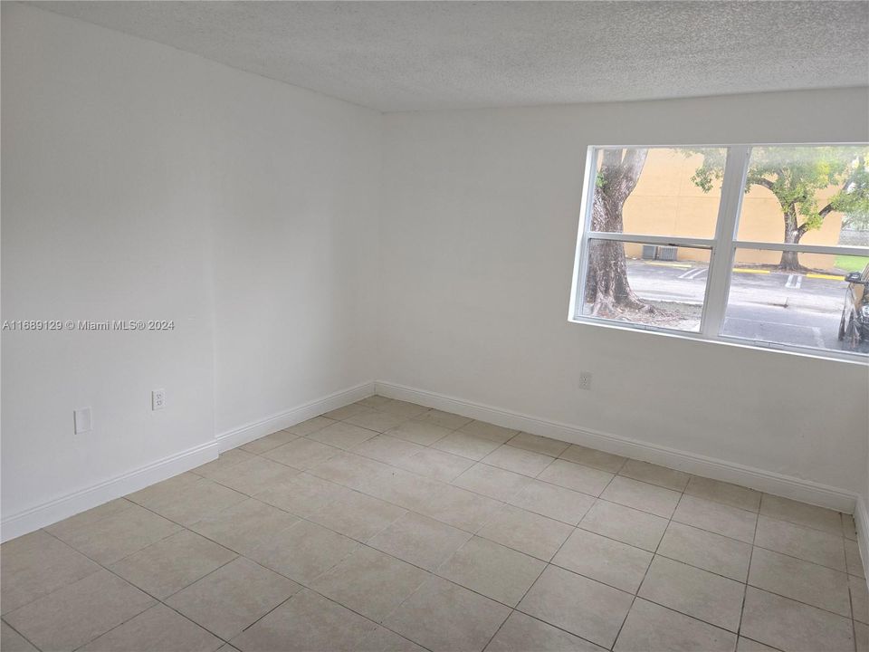 For Rent: $1,875 (2 beds, 2 baths, 1084 Square Feet)