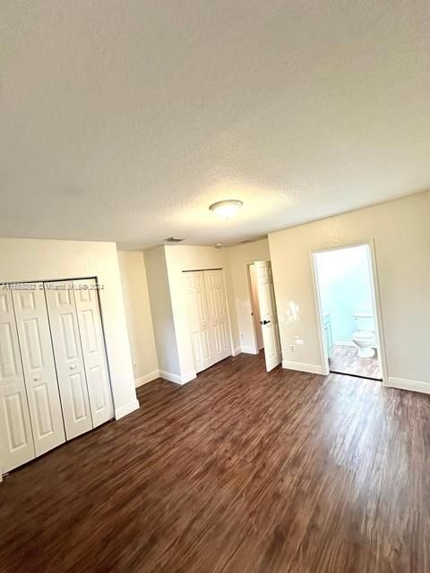 For Rent: $2,400 (3 beds, 2 baths, 1318 Square Feet)