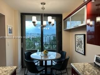 En Venta: $569,000 (2 camas, 2 baños, 1507 Pies cuadrados)