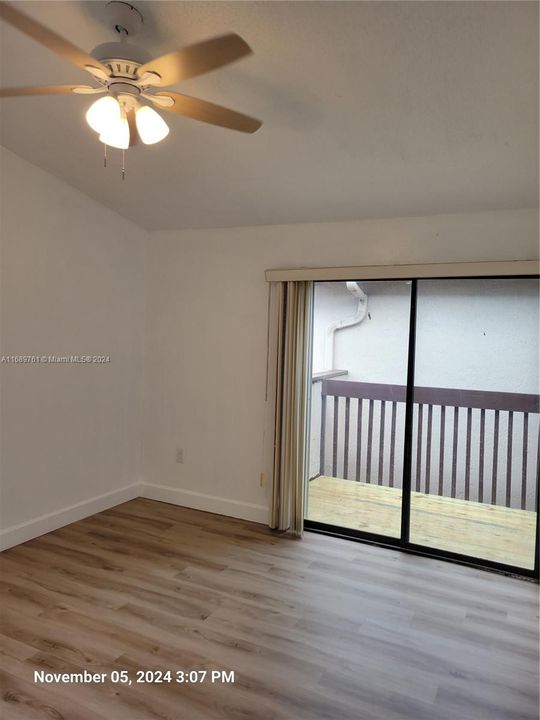 For Rent: $2,395 (2 beds, 2 baths, 1253 Square Feet)