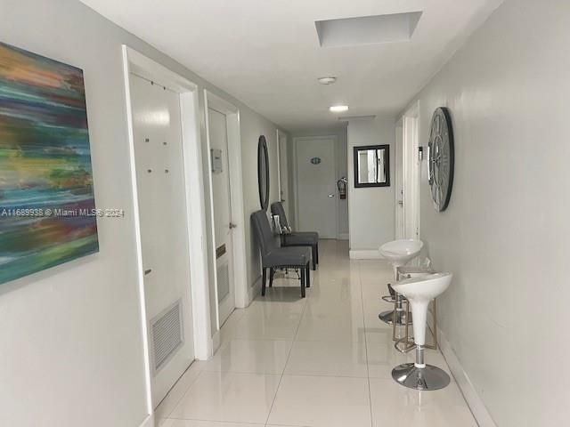 出租: $795 (0 贝兹, 0 浴室, 0 平方英尺)