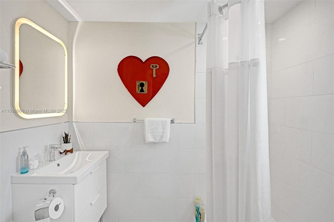 На продажу: $12,000,000 (0 спален, 0 ванн, 0 Квадратных фут)