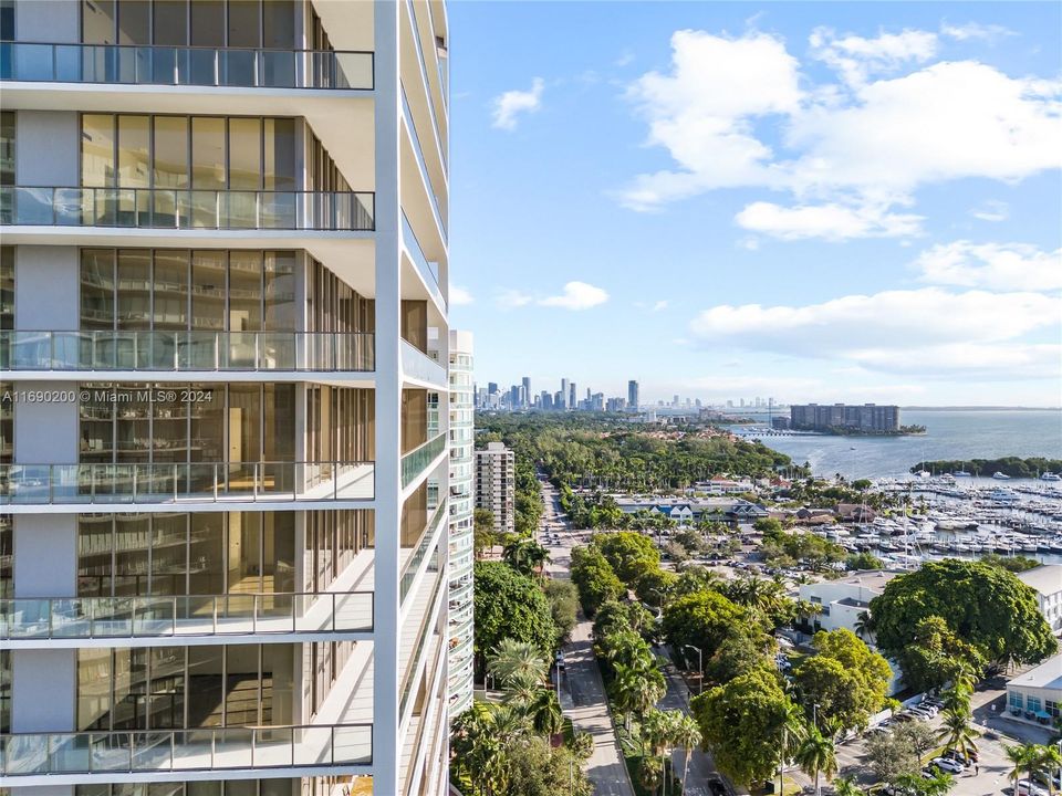 For Sale: $7,900,000 (4 beds, 3 baths, 2655 Square Feet)