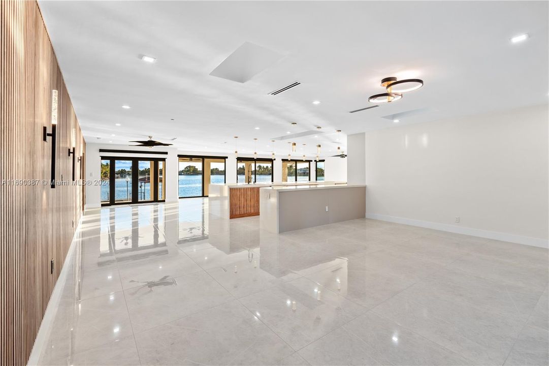 最近租的: $7,000 (4 贝兹, 3 浴室, 3120 平方英尺)