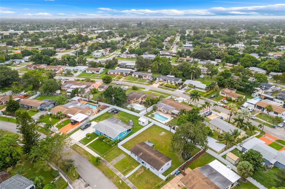 En Venta: $429,900 (2 camas, 1 baños, 1044 Pies cuadrados)