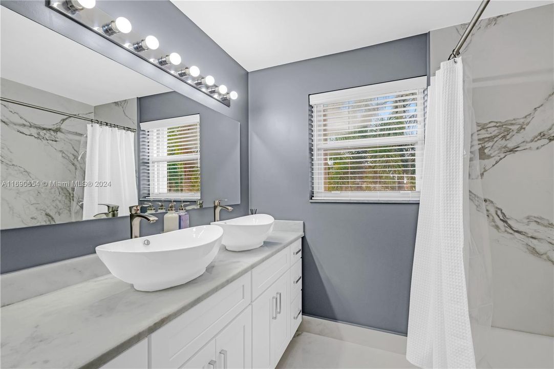 Remodeled 2nd Bedroom with Double Sinks!