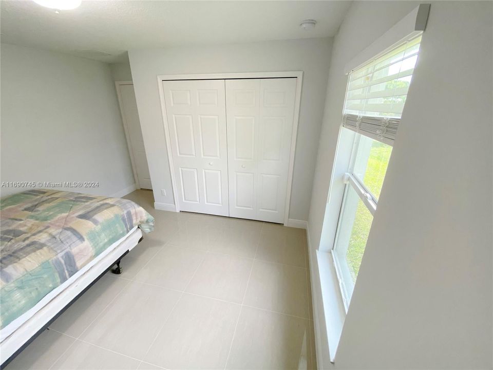 2nd Bedroom